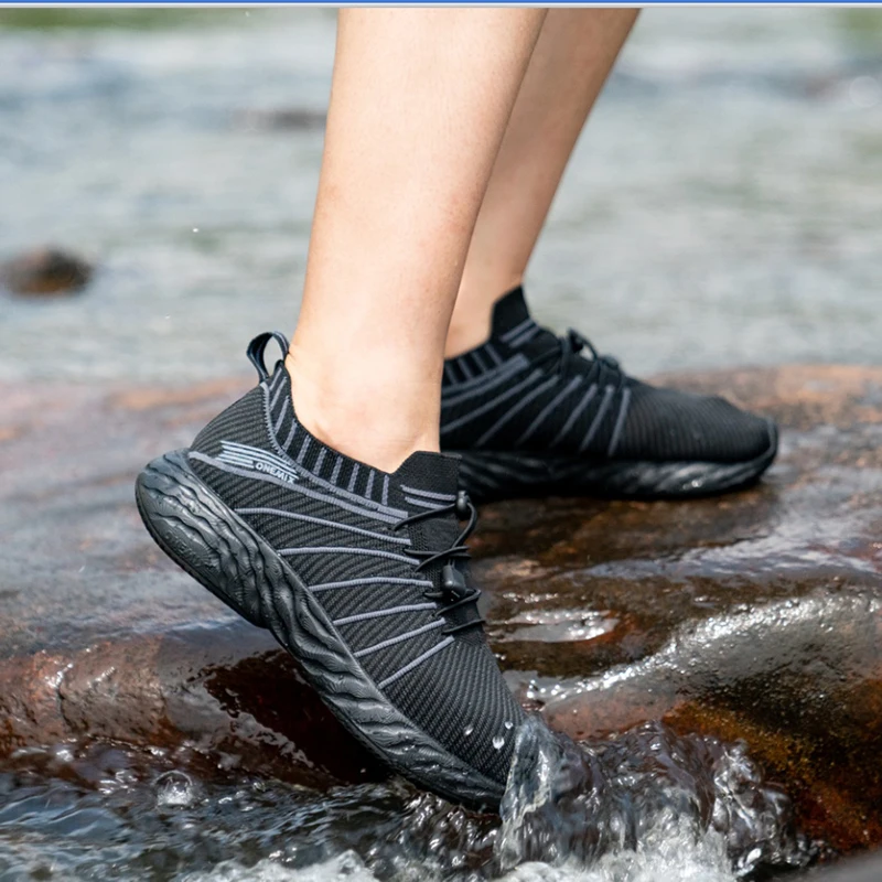 ONEMIX New Black Running Shoes for Men Waterproof Breathable Training Sneakers Male Outdoor Anti-Slip Trekking Sports Shoes