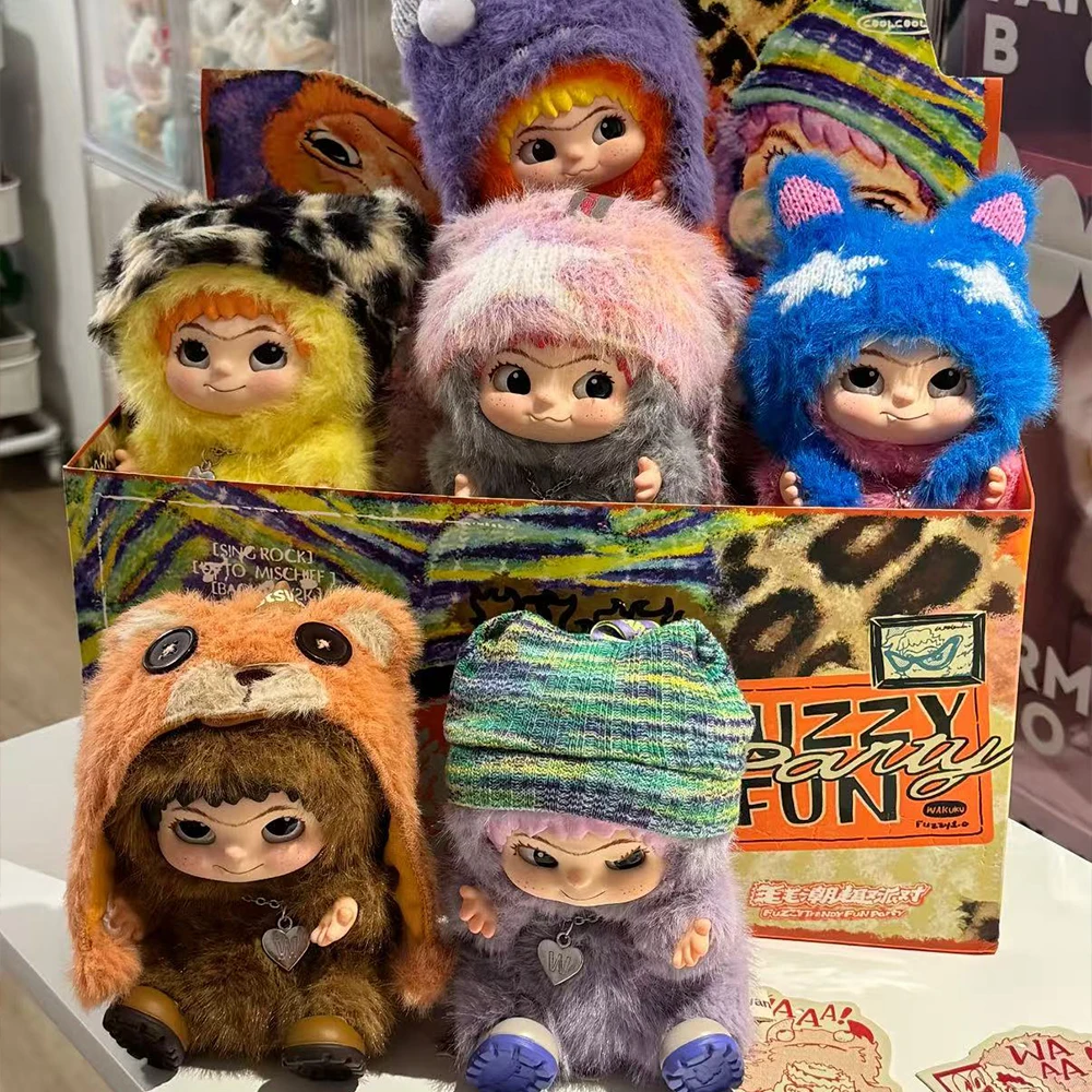 

Kawaii Wakuku Aw Fuzzy Trend Fun Party Series Blind Box Doll Bag Pendant Pain Bag accessory Mystery Box Cute Kids festival Gifts