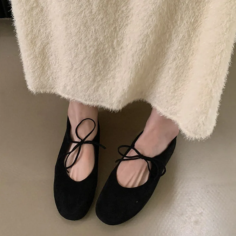 Modische Schmetterlingsknoten-Damenschuhe, flache Schuhe für Damen, lässige, weiche Schuhe mit runder Zehenpartie, Slip-On-Schuhe für Damen. – Detail 2
