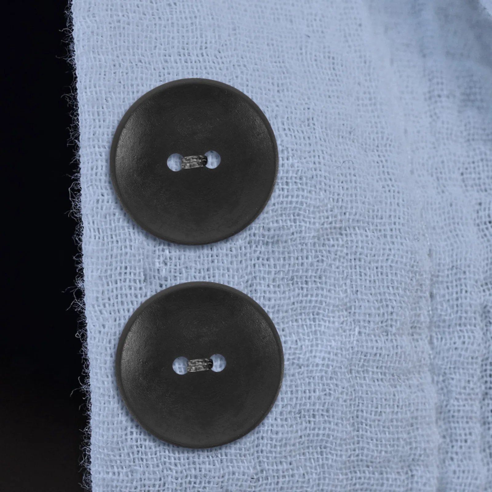 20Pcs Round Wooden Buttons Two Hole Natural Wood Sewing Crafts Clothes Shirt Coat Decorative Accessories Wooden Buttons