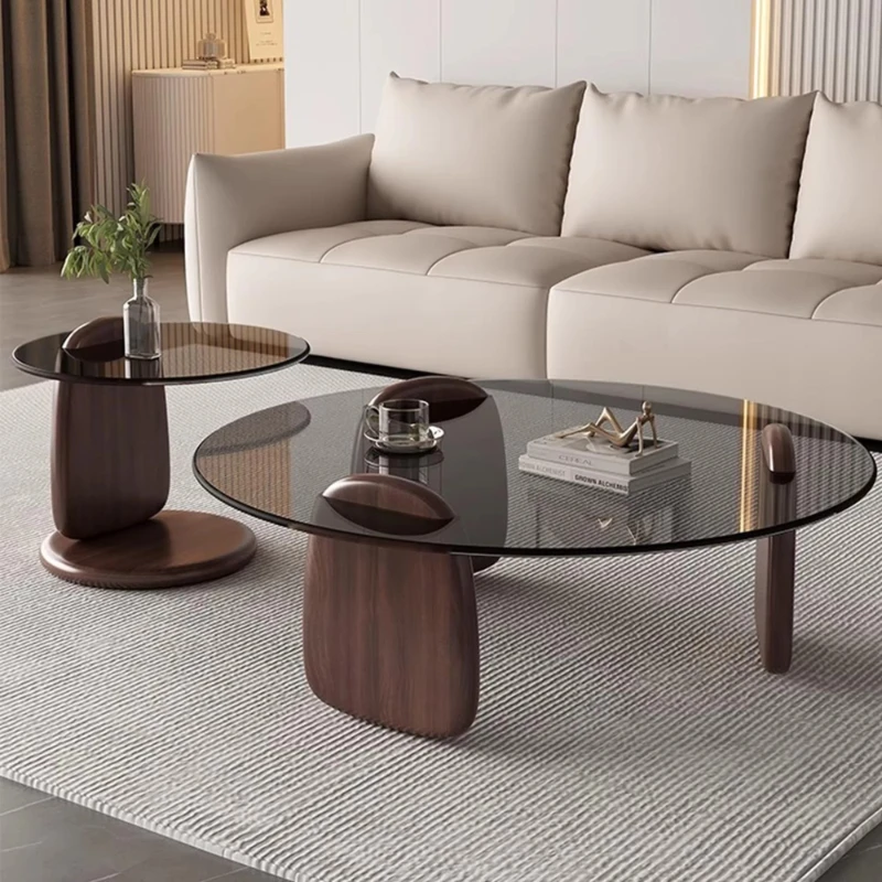 Round coffee table with tempered glass top and sturdy legs, suitable for living room, dining room and office decoration