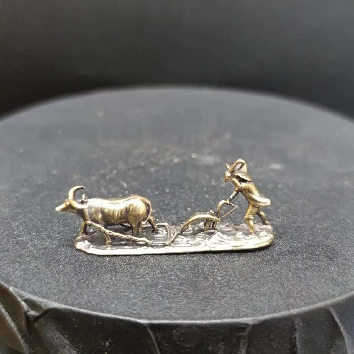 Brass Farmer Ploughing Field, Cattle, Fish Tank, Landscape, Rockery, Rockery, Mini Decoration