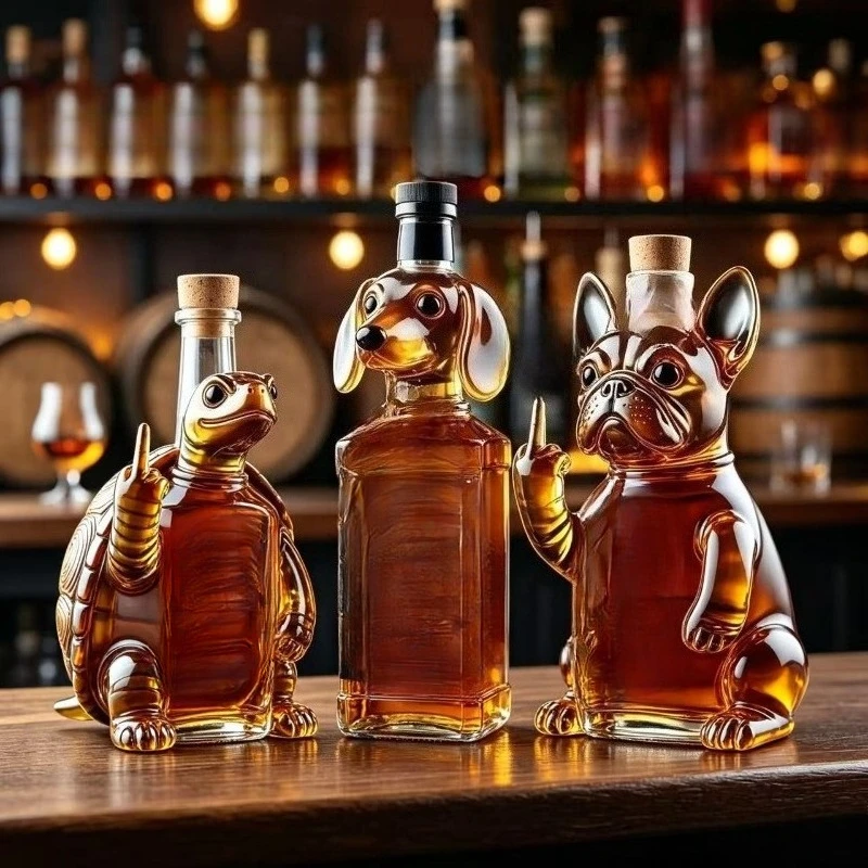 Décanter à whisky amusant en forme de tortue ou de chien avec doigt d'honneur, statue décorative pour bar, bureau, maison