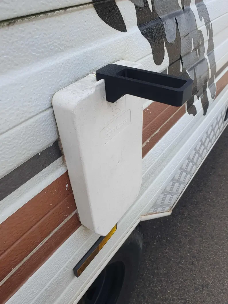 

Universal Dust Cover Removal Tool For Caravan RV Camper Van