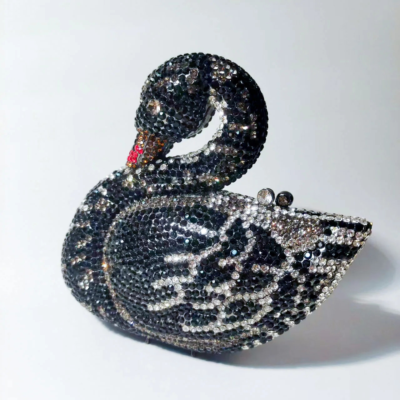 XIYUAN بجعة على شكل الذهب الماس مساء حقائب رائع الفضة حجر الراين مخلب معدني حفل زفاف المحافظ سيدة حقائب الزفاف