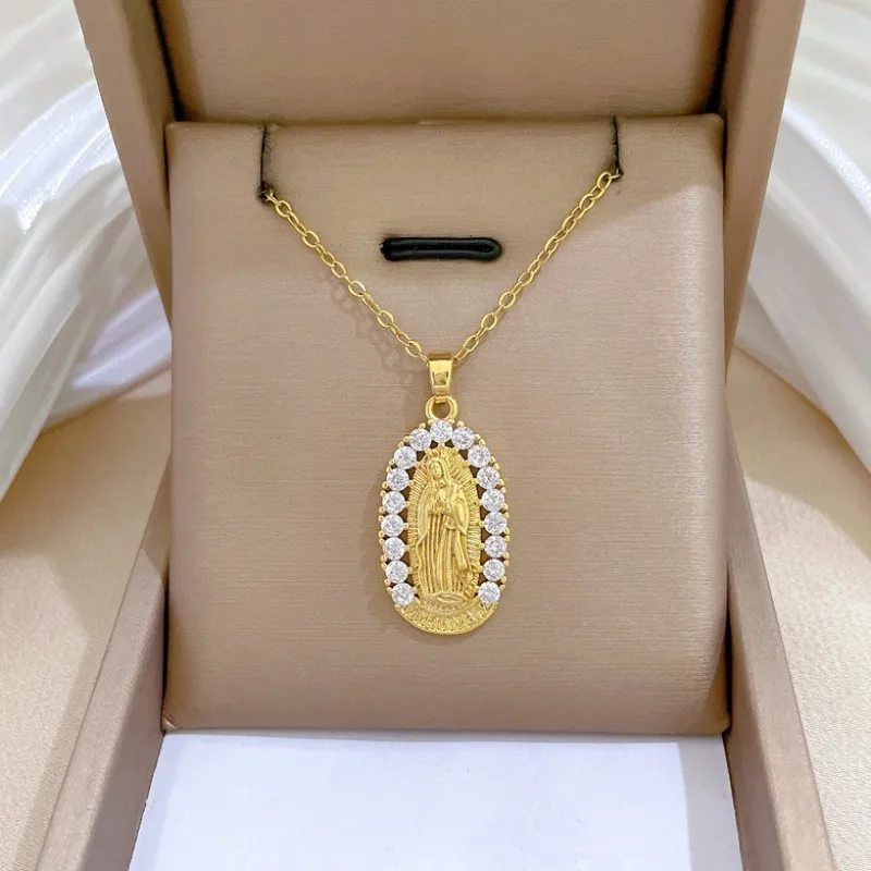 18K Gold Electroplated Hollow Oval Virgin Mary Copper Inlaid Zircon Necklace for Women Devout Believers Faith Jewelry Gift