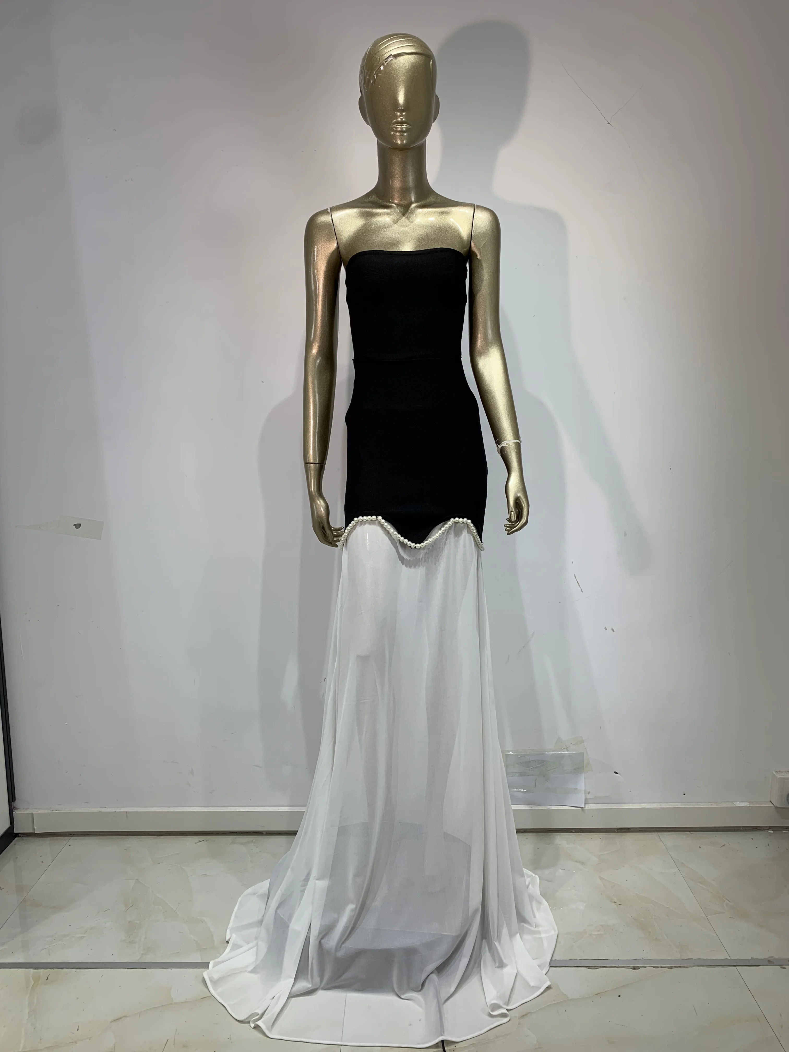 

Women Sexy Strapless Pearl Prom Gown Club Two Piece Set Celebrity Elegant Luxury Birthday Party Cocktail Bandage Outfit