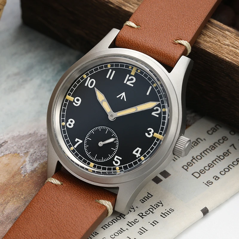 MILITADO 　36㎜　ビンテージ　レトロ　ミリタリーウォッチ　軍用 MILITADO 36㎜ ビンテージ レトロ ミリタリーウォッチ 軍用