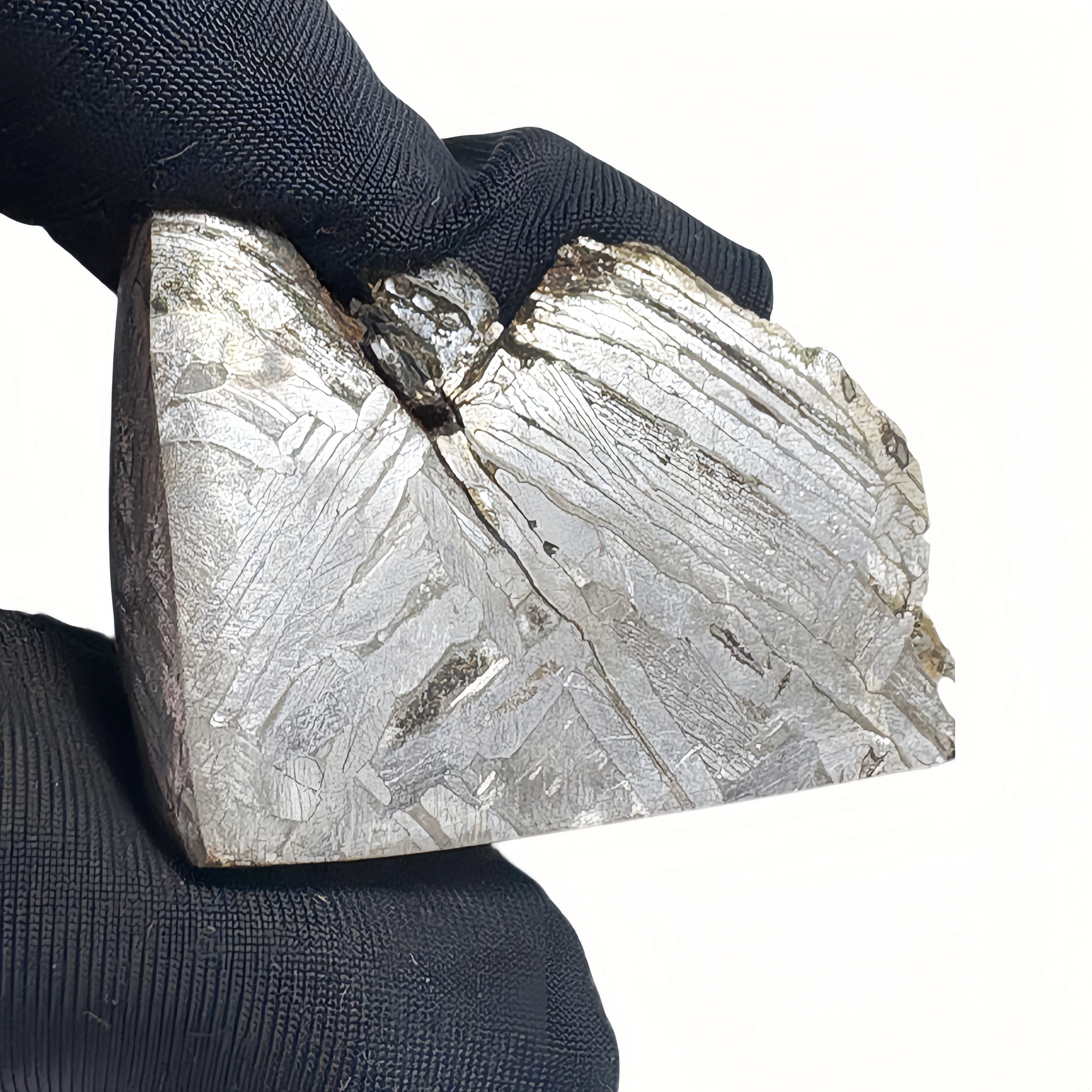 tranche-de-meteorite-muonionalusta-de-291-g-specimen-de-meteorite-en-fer-naturel-tranche-de-meteorite-de-collection-tc716