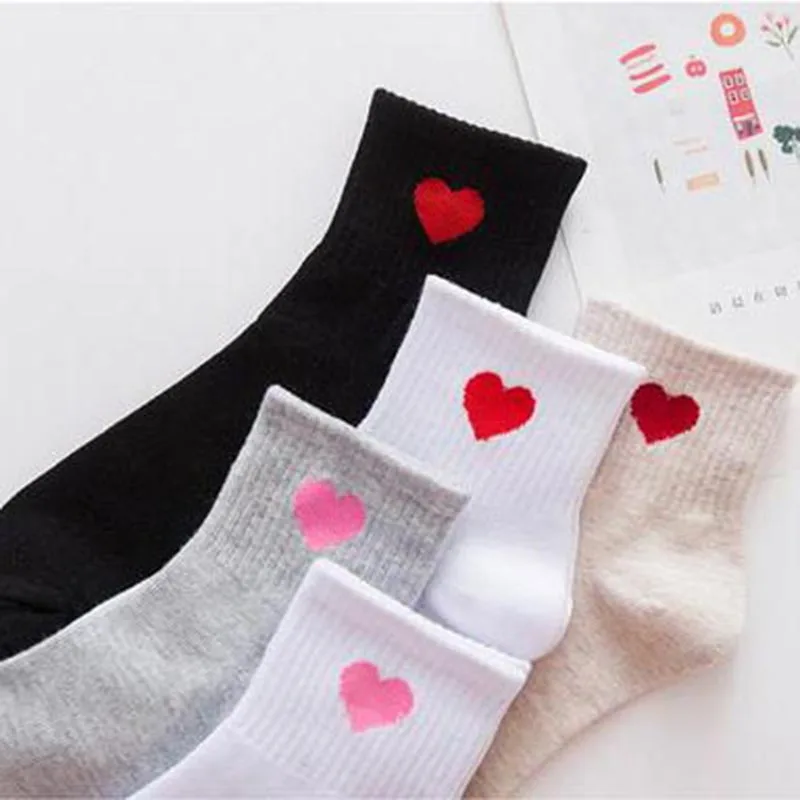 Casual Pretty Heart Love Socks Cute Comfortable Girls Women Winter Summer Fall Sporting Leisure Pure Cotton Meias