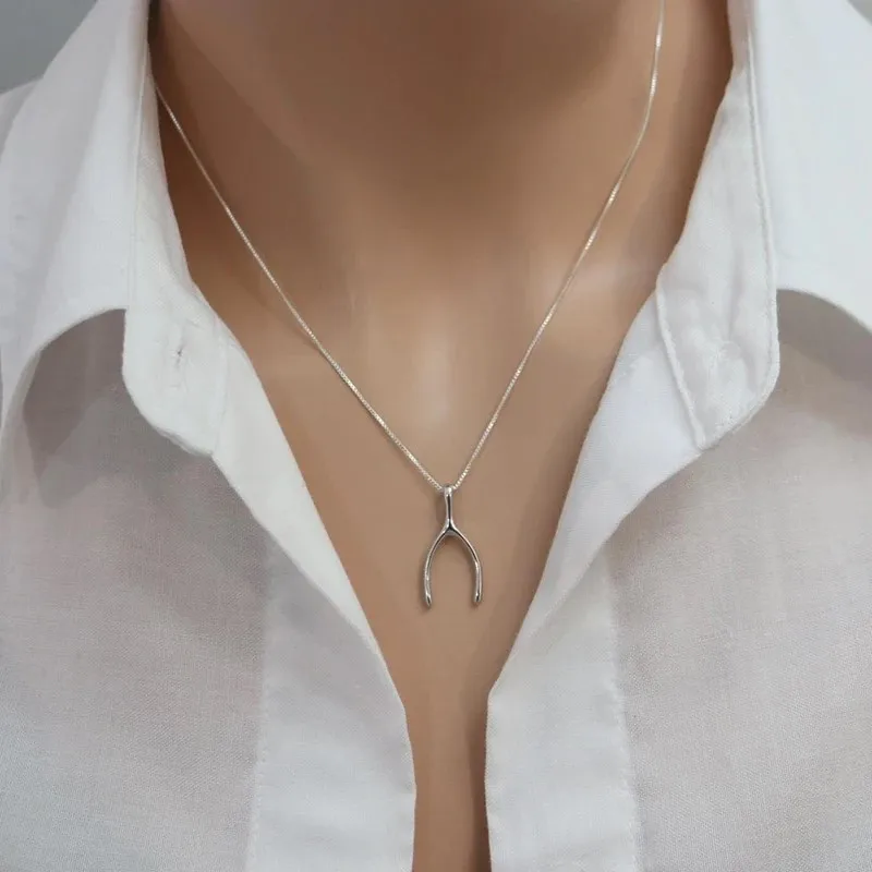 Newly Arrived Jewelry Necklaces - Silver White Color Inverted Y-shaped Pendant Necklace Women's Exquisite and Versatile Necklace