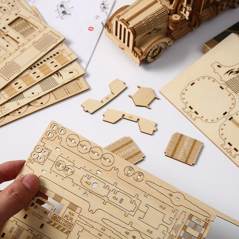 ألعاب ألغاز خشبية ثلاثية الأبعاد للأطفال والكبار ، خزان متحرك ، تجميع سيارة ، مجموعات بناء كتل نموذجية ، هدية