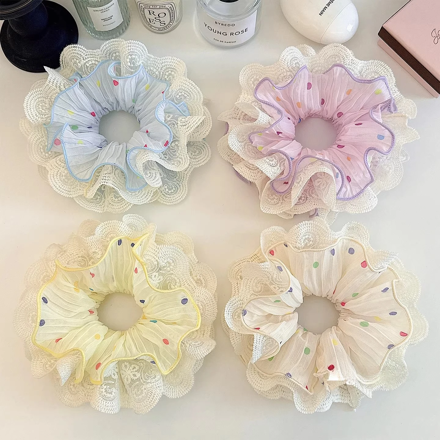 

Sweet Polka Dot Lace Hair Tie – New Korean Style Fabric Coloured Hair Tie – Perfect for Ponytails and a Slim Waist