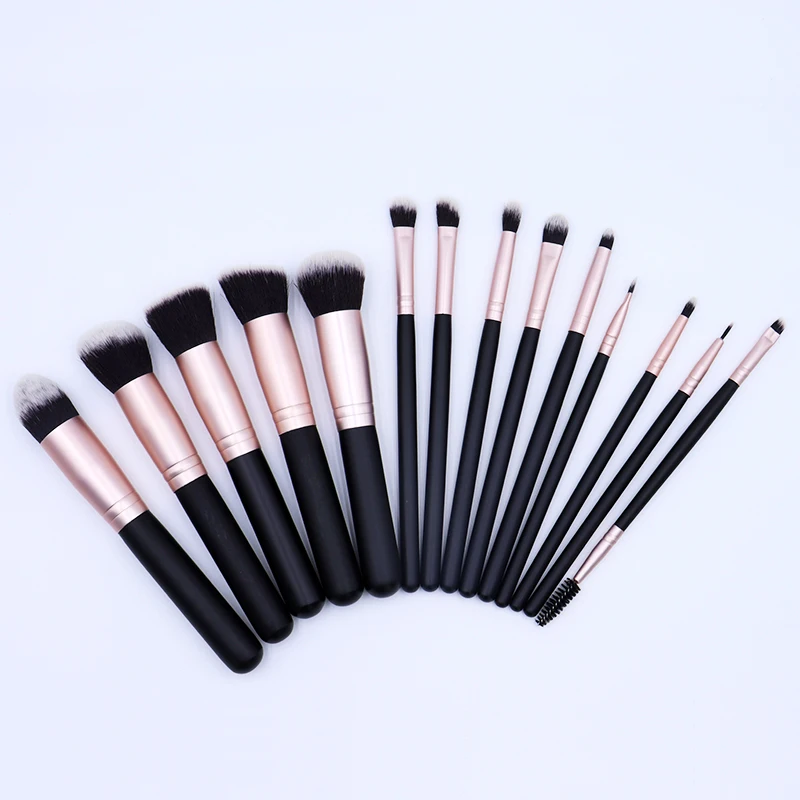 卸売ナイロンファンデーションメイクブラシ、角度付きコンシーラーブラシ、木製ハンドル、高品質で快適なハンディキットセットメイクブラシ