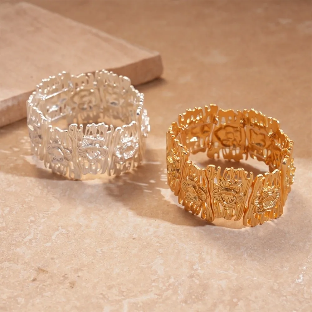 Brazalete ancho de Metal de aleación hueca, estilo europeo americano, diseño minoritario, pulsera exagerada, accesorios de joyería de flores