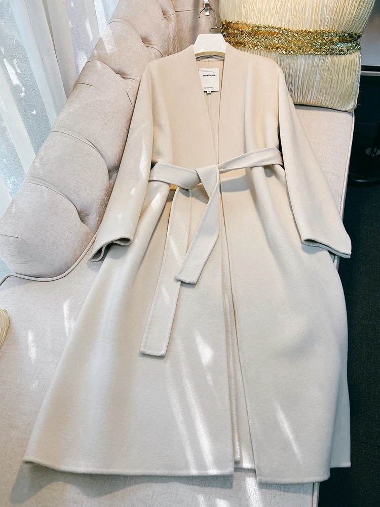 

Ele Double-Faced Woolen Coat Camere New Year's Faionable Simple High-End Silk Velvet Long Sve V-Ne Belted Coat