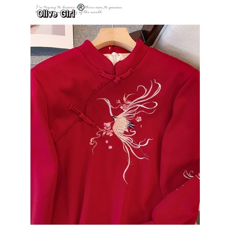 Embroidered Red Hooded Hoodie Improved Hanfu New Year's Clothing 2026 Winter Chinese Thick Velve Women Red Hoodie Dress view 5