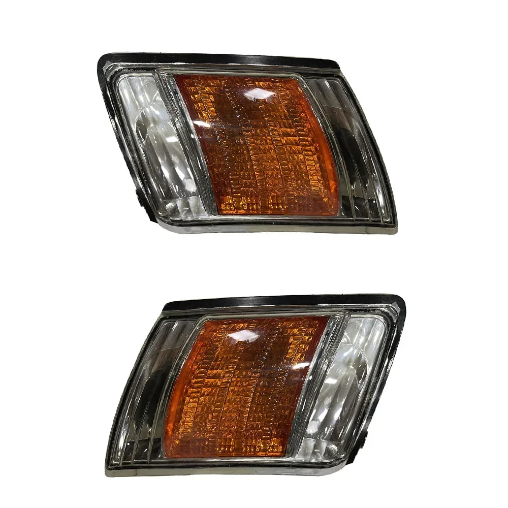 Car Front Turn Signal Light Corner Lamp For Toyota Gaia SXM15  2001 2002 A pair