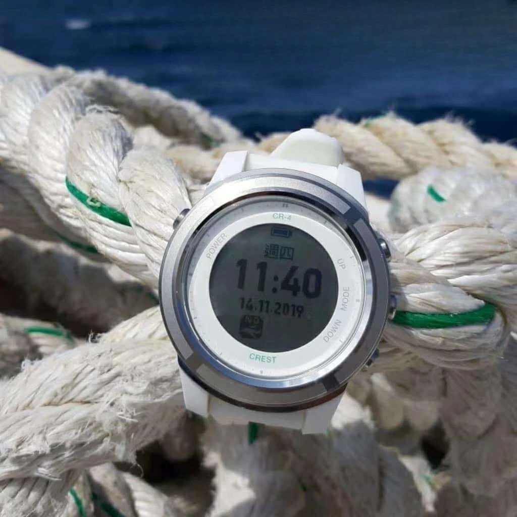 Diving computer watch CREST/CR4 scuba free diving charging Bluetooth connection