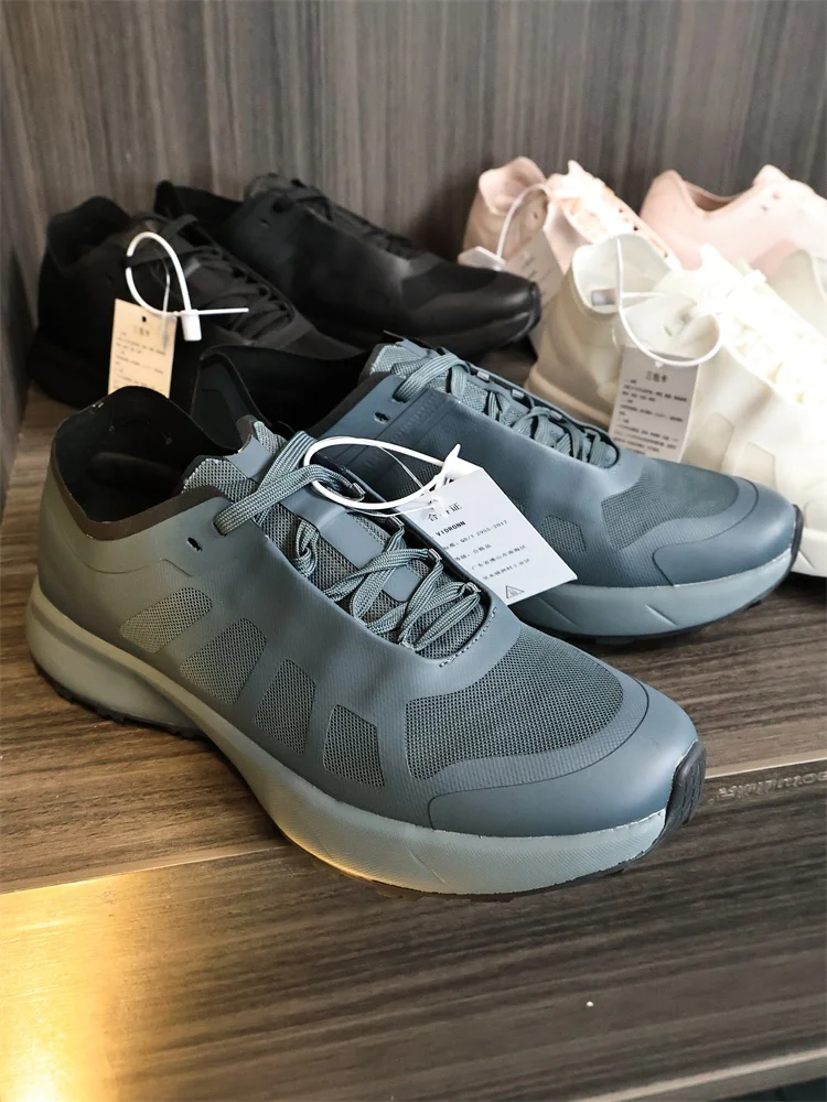 

Fashionable Lightweight Breathable Men's Casual Shoes Summer Wear Resistant Durable Outdoor Running Shoes Versatile Comfortab...