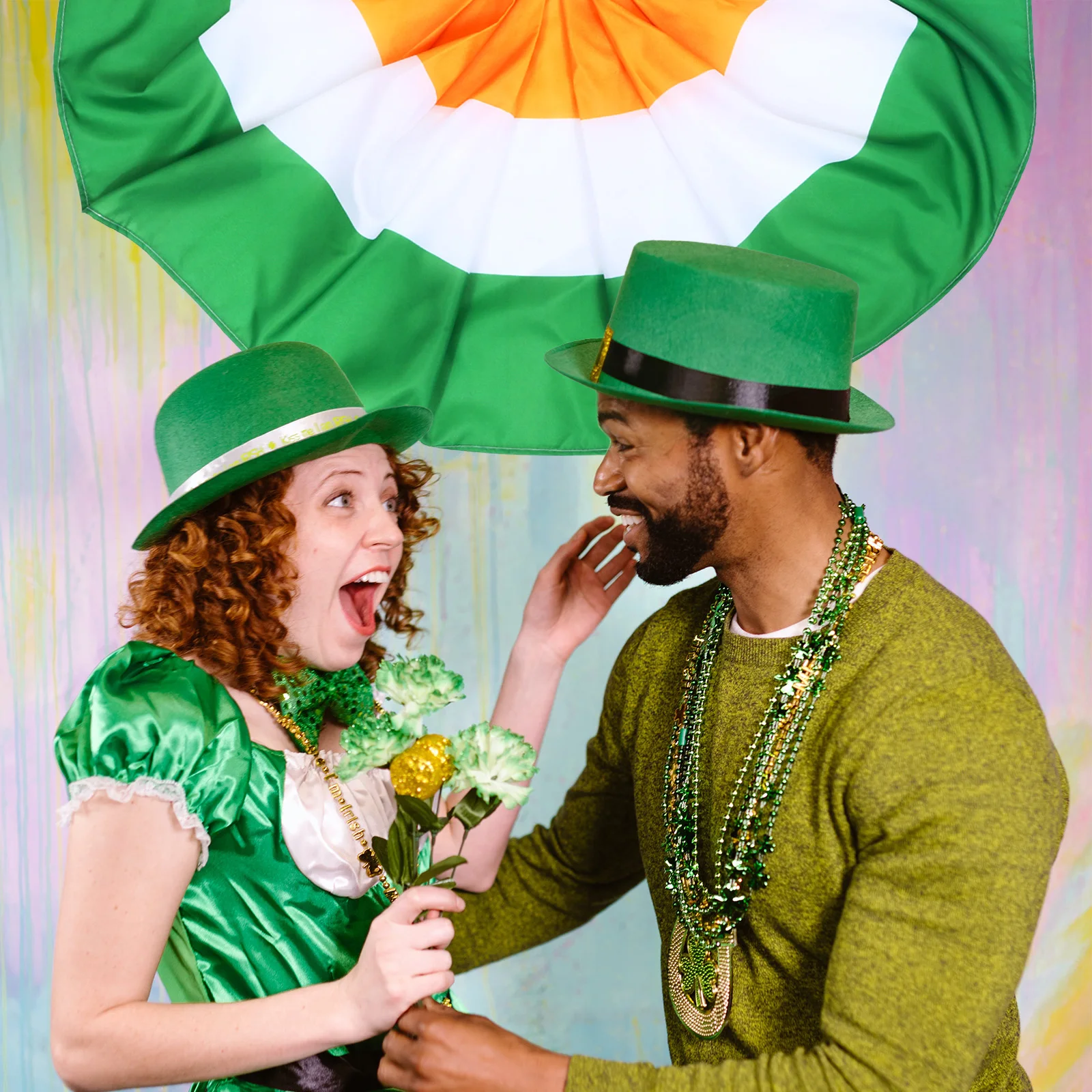 

2pcs Irish Flags 45 90cm Polyester Semicircle St Patrick's Day Hanging Decor Durable Grommets Double Stitched Family Accessories