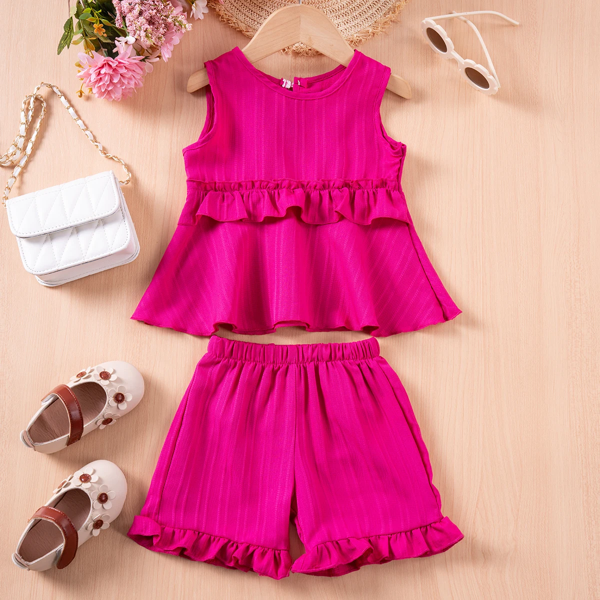 2024 New Summer Toddler Girls Solid Colour Suit Fly-sleeve Ruffled Top + Fashion Shorts Set Versatile Comfortable Skin-friendly