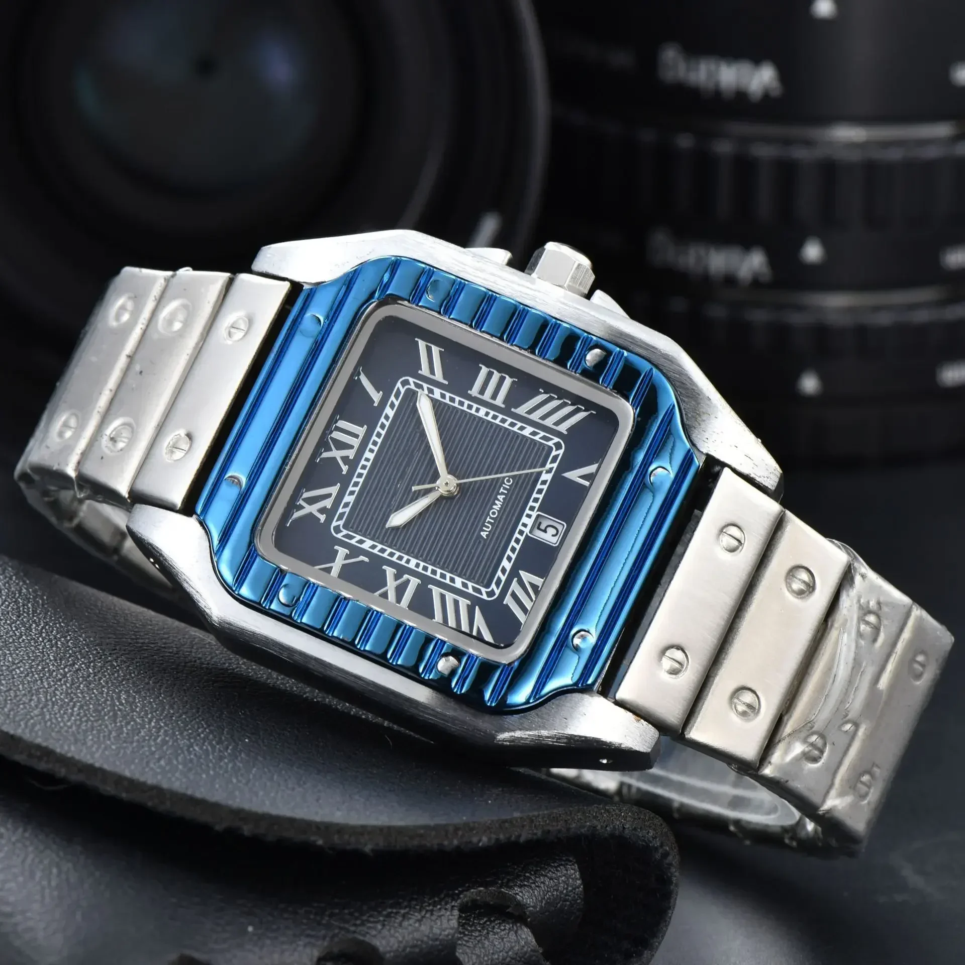 2025 Men's stainless steel square quartz stopwatch features an elegant and generous multi-functional calendar display clock