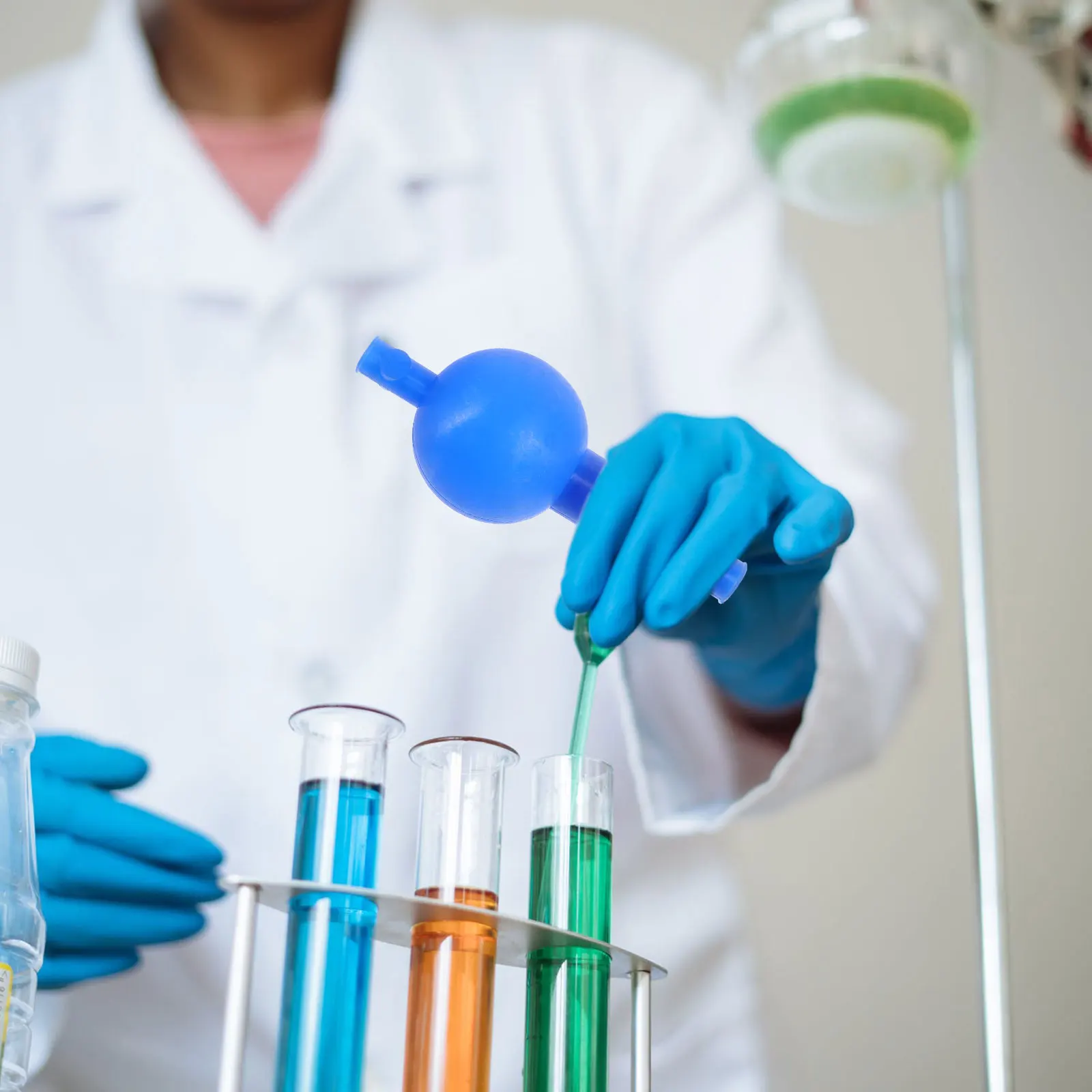 

Quantitative Suction Ball Laboratory Pipette Bulb Blue Silicone Three Way Liquid Transfer Equipment Lab Supplies
