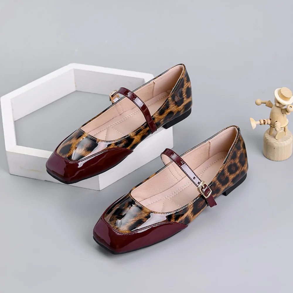 Pumps Women's Leopard Print Square Toe Shallow Mouth Flat Heel Soft Sole Low Heel One-piece Buckle Strap Versatile Casual Pumps