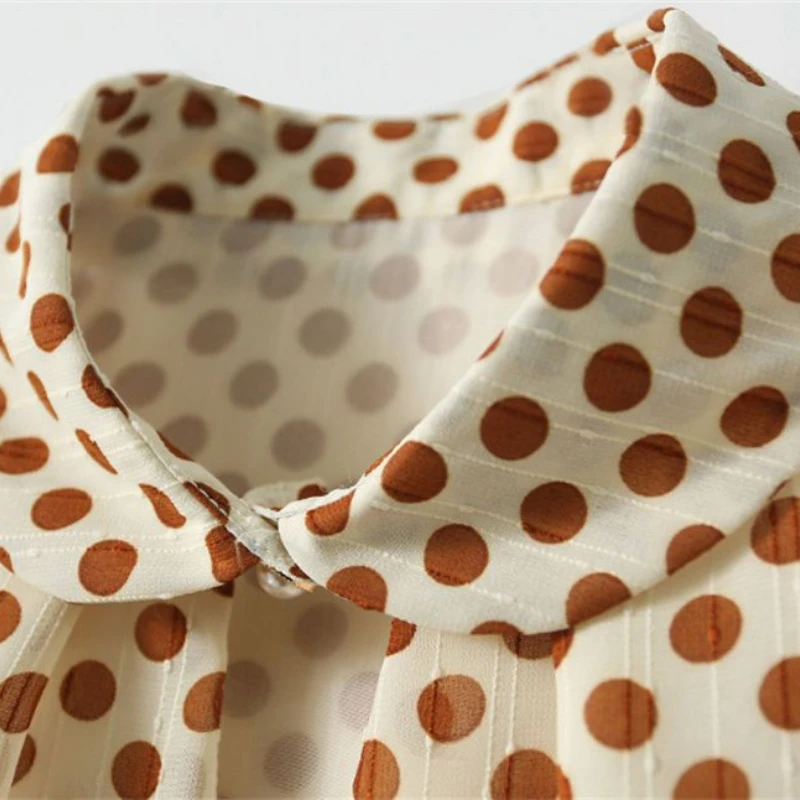 Wiosna jesień nowa stójka bluzka z długim rękawem damska główna ulica Polka Dot drukowanie guziki swetry eleganckie topy na wszystkie mecze