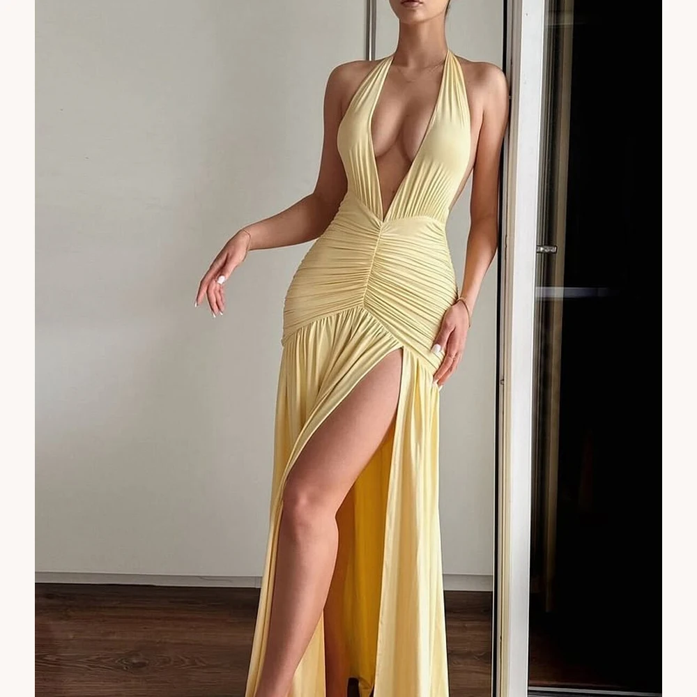 Abiti da ballo personalizzati Abito da sera pieghettato senza schienale con scollo a V profondo con cinturino all'americana giallo Squisiti abiti da festa di alta qualità da donna