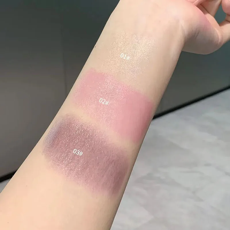 ダークローズ保湿リップクリーム保湿リップケアスティック角質を除去唇のラインを滑らかに完璧なベースクリア口紅