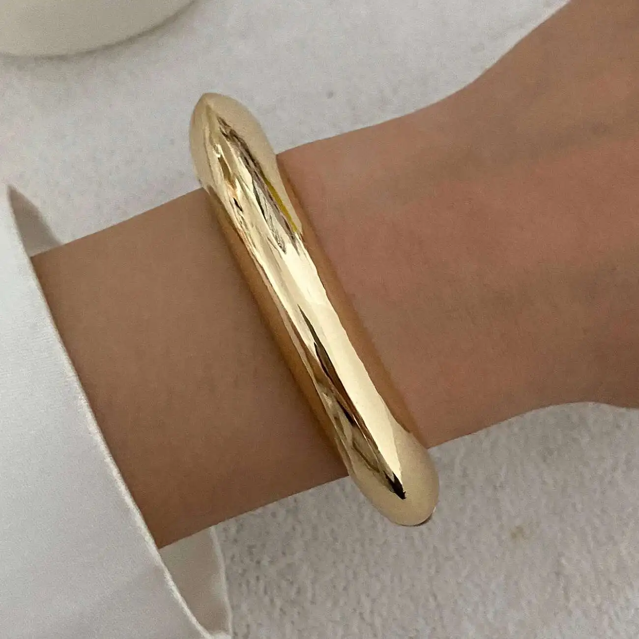 IngeSight.Z Vintage Irregular Resin Wide Bangle Bracelet