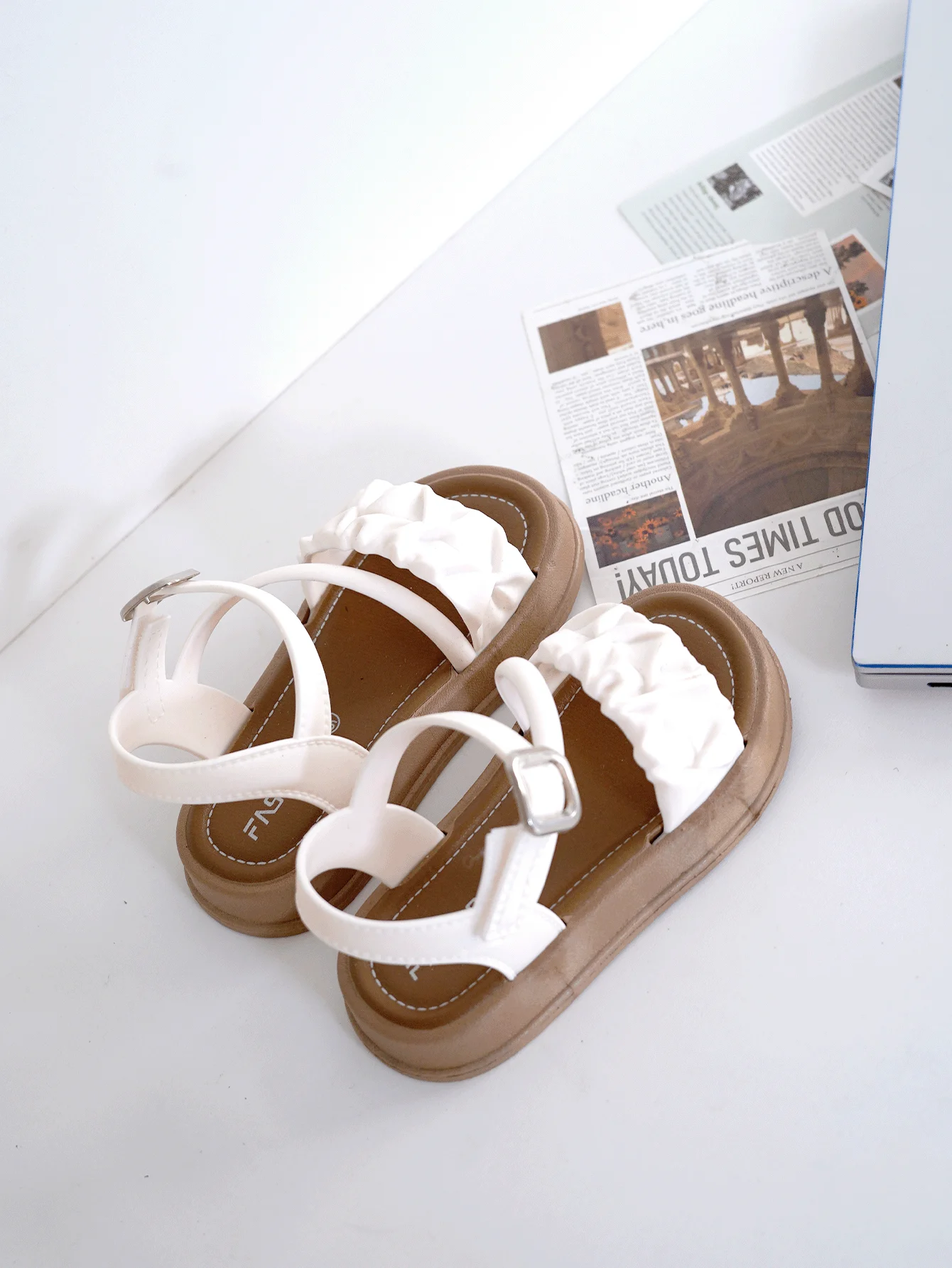 Thumbnail 4 - #34 Compare PVC Sandals Before You Buy