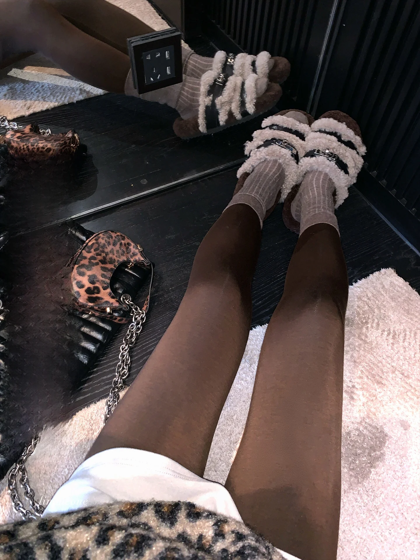 

LIONE Camere Leggings Yoga Pants Thermal Storage Good Match Long Pants mid Waist Casual Scenarios Fce Lined Butt Lifting