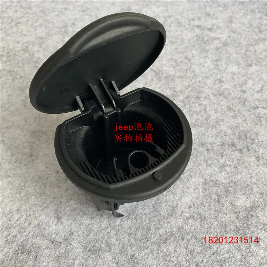 

For Jeep Compass Cherokee Patriot Grand Cherokee Wrangler Chrysler 300C Car Ashtray