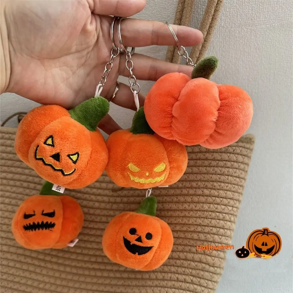 Cartoon Plush Pumpkin Doll Keychain Women Men Halloween Weird Orange Decoration Fashion Car Key Ring Bag Ornaments Gift Jewelry