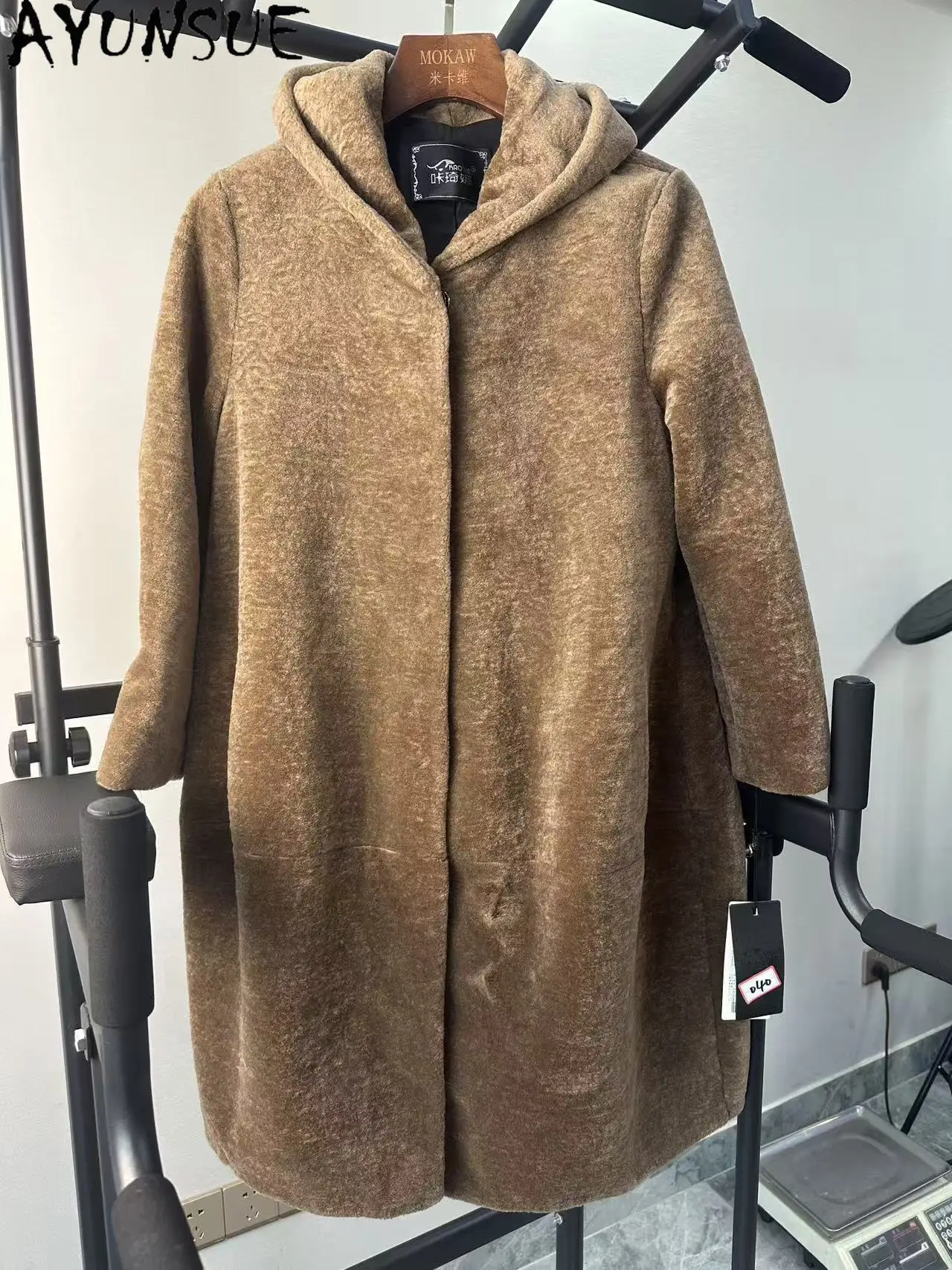 

AYUNSUE куртка из натуральной шерсти, мужская зимняя одежда, теплые мужские пальто, уникальное пальто средней длины, акция, небольшие цели, возврат без обмена