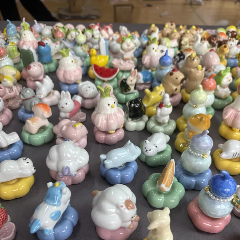 

Creative Novel Quirky Cute Animal Cartoon Rotating Ceramic Ornament Surprise Blind Box Craft Collectible Holiday Kids Girl Gift