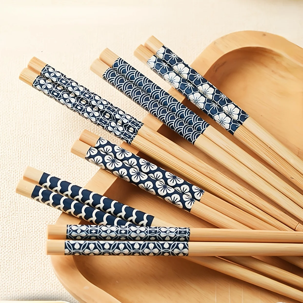 Reusable 5Pairs Tableware Handmade Bamboo Japanese Natural Wood Chopsticks Sushi Food Cat Flower Multi Color Wooden Chop Sticks