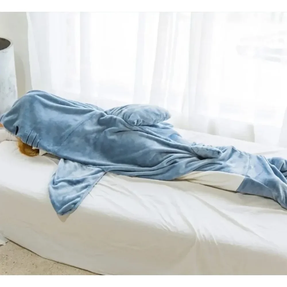 Cartoon Shark Sleeping Bag Animal Jumpsuit Pajamas Flannel Sharks Leisure Wear Shark Nightgown Hooded Loose Fitting Nightgown