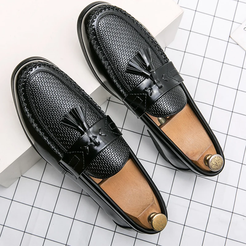 

Tassel Social Party Leather Loafers Men High Quality Men's Dress Shoes Trend Casual Business Wedding Leather Shoes Men