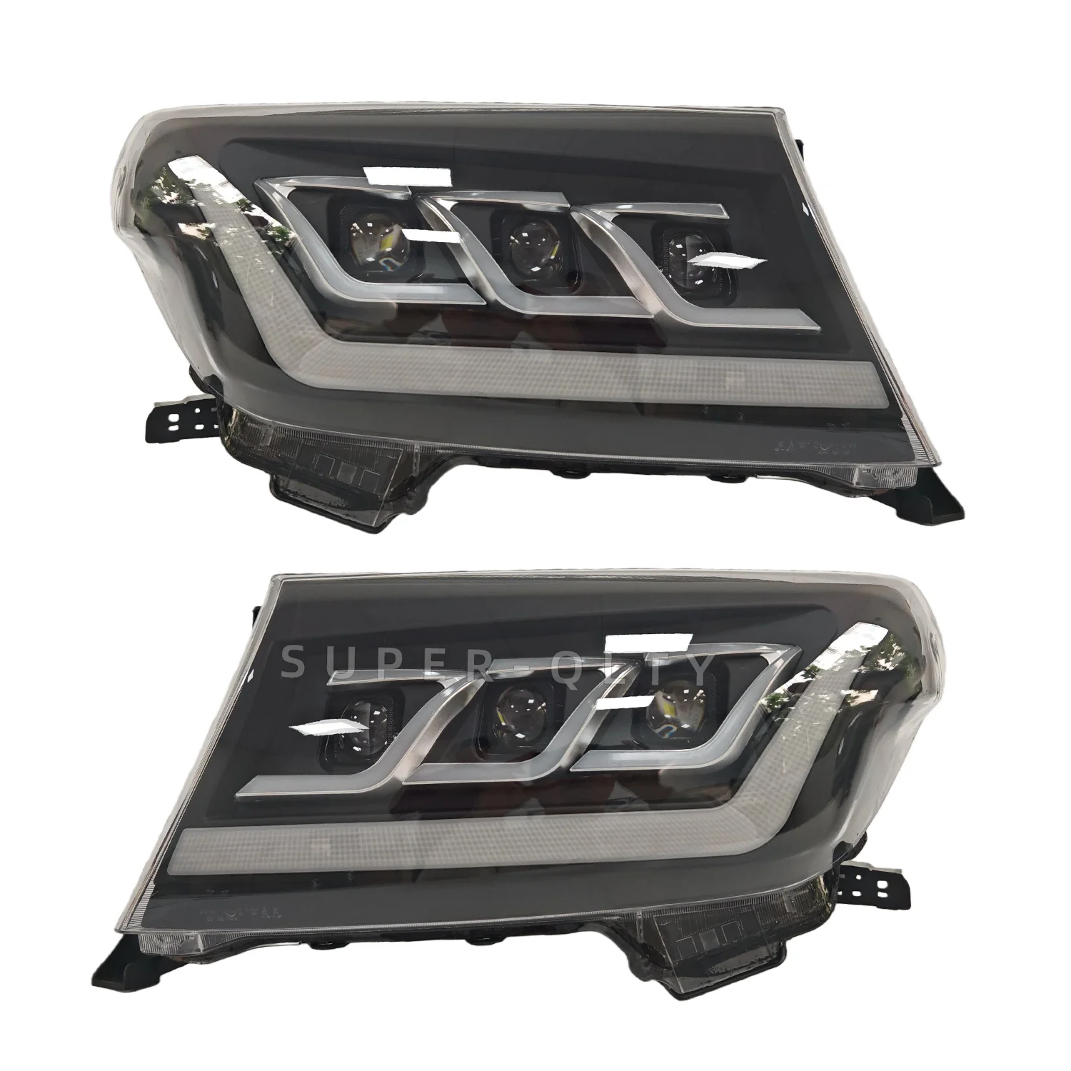 

Headlights For Toyota Land Cruiser LC200 2007-2015 Head Lamp Upgraded LED Headlights With Dynamic Turn Signal