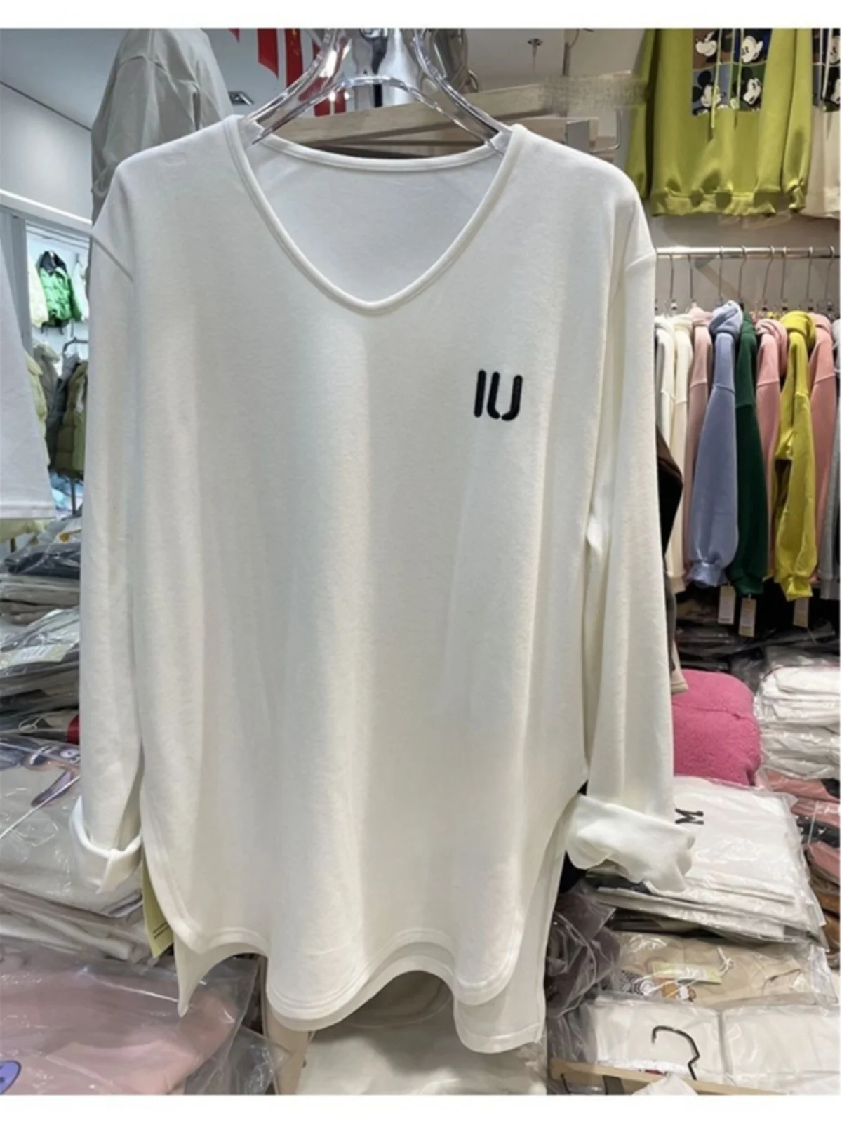 Losse lange Sve V-Ne Fce gevoerde basis irt dames T-shirt Euro maat plus maat 300 Pou lente herfst boog split ontwerp