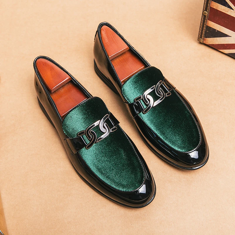 

New Corduroy Leather Brand Luxury Men Casual Driving Designer Green Black Loafers Mens Moccasins Italian Wedding Dress Shoes