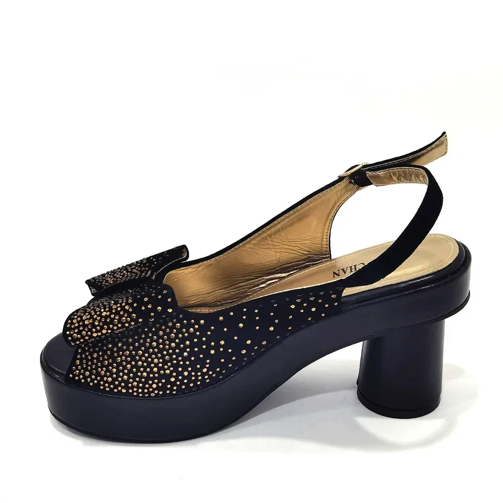Elegante Schwarze Damen-Sandalen mit Blockabsatz, Plateau, Peeptoe und Strass-Verzierung & Clutch-Tasche Set für Hochzeit, Party und Abendveranstaltungen – Detail 39