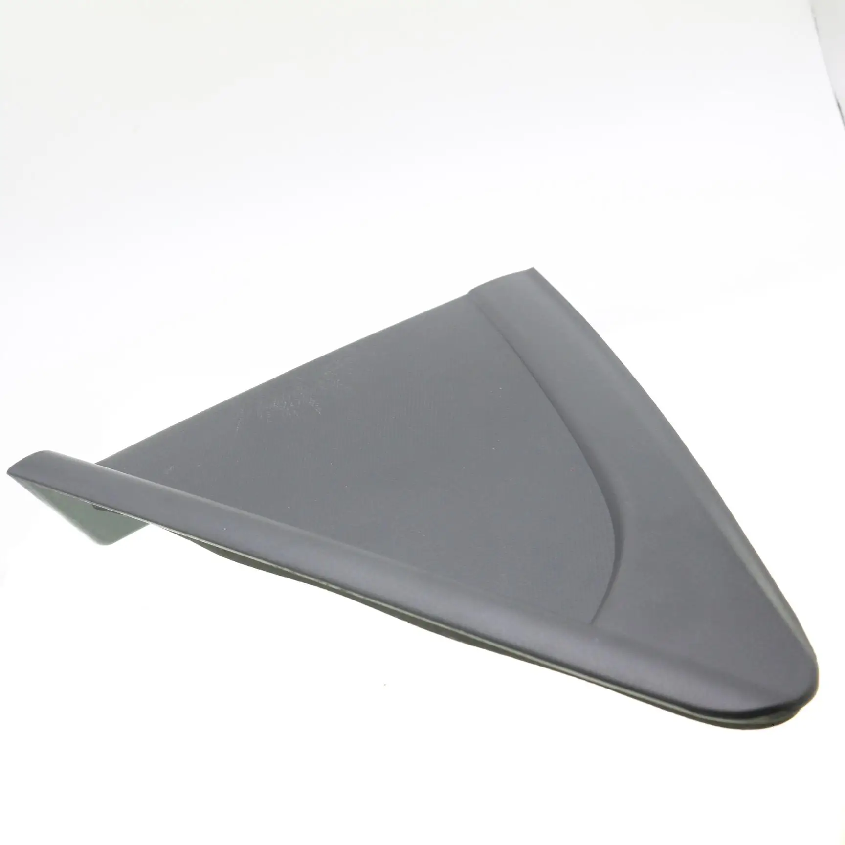 

Left Side Body Quarter Panel Triangle Window Cover Fit For Chevrolet Cruze 2013–2016 95991480 Rear Window C‑Pillar Molding Trim
