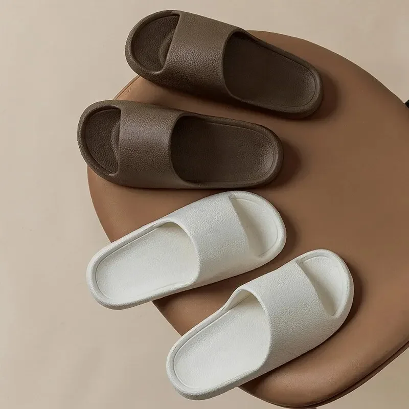 Chaussons d'été pour femmes, légers, en EVA, pour la maison, la salle de bain, confortables, avec massage, pour couples, pantoufles d'intérieur, chaussures de douche