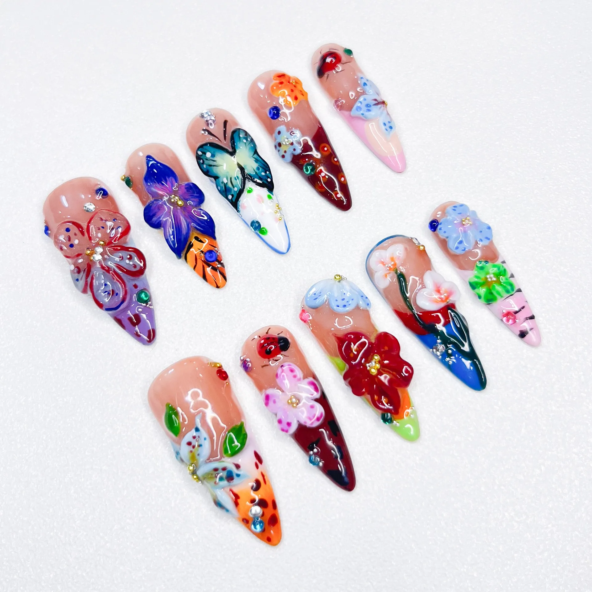 Hand-worn Nail Autumn and Winter Wonderland Removable Nail Nails Pressed On Ice-transparent Smudging Wearing Nail