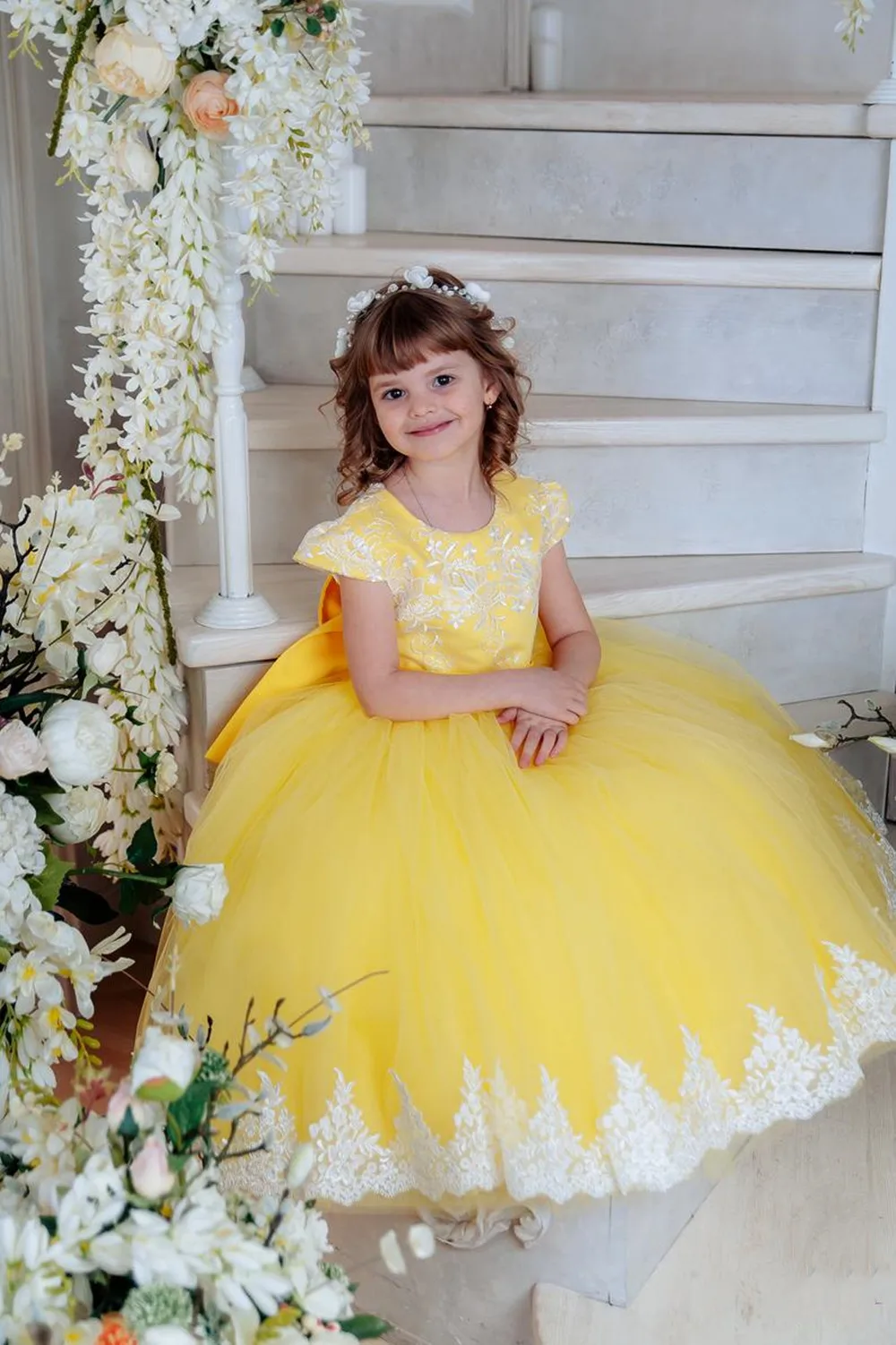 Yellow Long Flower Girl Dresses Tulle White Applique Cap Sleeve Wedding Birthday Party Bow Baby Kids First Communion Ball Gown